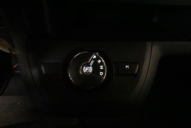 Peugeot EXPERT 2.0 Automaat Dubbele cabine Navigatie Parkeersensoren Clima Control Trekhaak