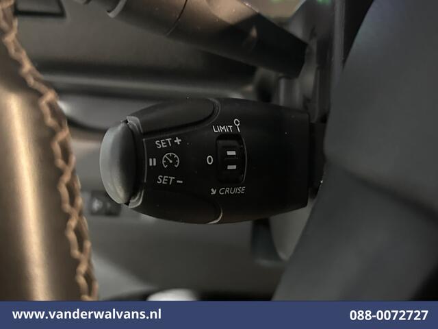 Peugeot EXPERT 2.0 BlueHDI 123pk L3H1 Euro6 Airco | Camera | Apple Carplay | Cruisecontrol | 2500kg Trekhaak Parkeersensoren, Bijrijdersbank, Android Auto