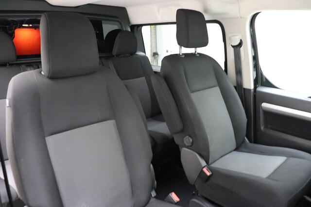 Peugeot EXPERT 2.0 BlueHDI Long Asphalt DC 180 PK | Automaat | 19" inch velgen | Trekhaak | Camera | Stoelverwarming | Cruise Control | Navigatie | Dodehoekdetectie| 1e eigenaar