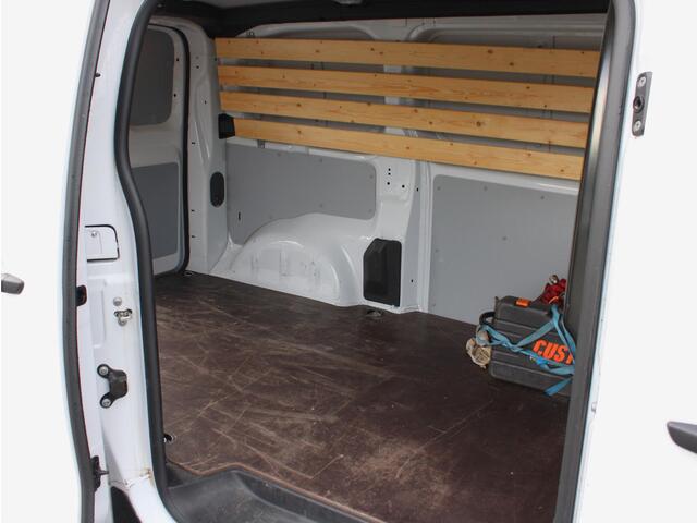 Peugeot EXPERT Standard Premium 1.5 BlueHDI 120PK 3-Zits, Trekhaak, Betimmering, Airco, Navigatie