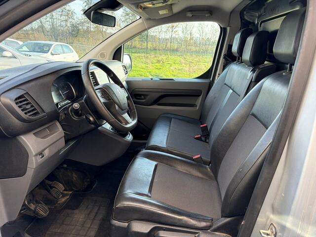 Peugeot EXPERT 1.6 BlueHDI 95 Premium L1/H1 Airco Navigatie Parkeersensoren achter Cruise control Trekhaak