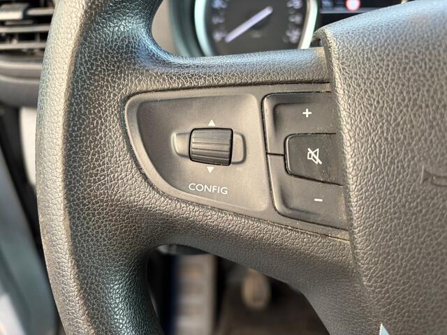 Peugeot EXPERT 1.6 BlueHDI 95 Premium L1/H1 Airco Navigatie Parkeersensoren achter Cruise control Trekhaak