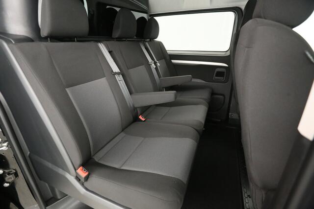 Peugeot EXPERT 2.0 BlueHDI L3H1 145PK | Automaat | DC | Airco | Cruise | Camera | Trekh. | Carplay | Navi