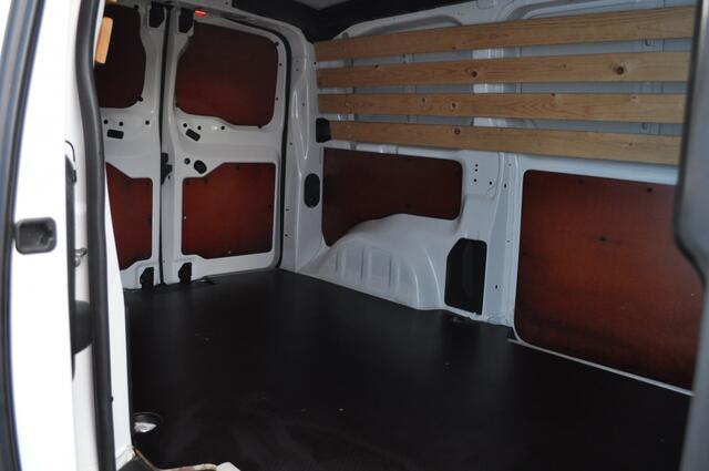 Peugeot EXPERT 227S2.0 autom. L2 180PrPremium Navi Pdc Act