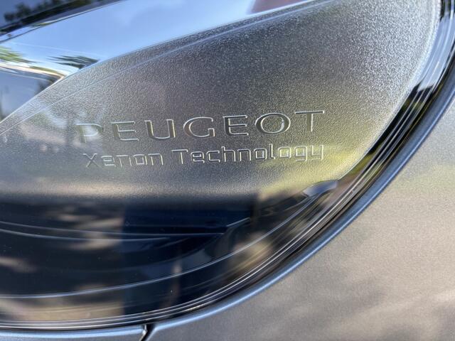 Peugeot EXPERT 2.0 BlueHDI 180 Dubbele Cabine Automaat