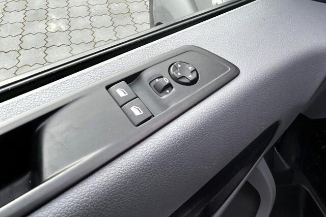 Peugeot EXPERT 2.0 BlueHDI 145pk AUTOMAAT 2X SCHUIFDEUR 25133KM!