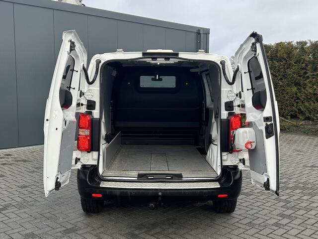 Peugeot EXPERT 2.0 HDI 123 PK / L2H1 / 1e EIG. / TREKHAAK / AIRCO / CRUISE / BLUETOOTH / PDC