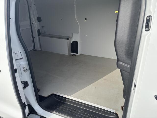 Peugeot EXPERT 2.0 BlueHDI*A/C*CRUISE*NAVI*HAAK*CARPLAY*