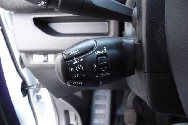 Peugeot EXPERT 2.0 BlueHDi 145 L3 airco, 3 zits