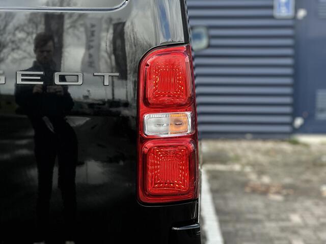 Peugeot EXPERT 2.0 BlueHDi 180pk S&S L3 DC | Dubbele schuifdeuren | Lederen bekleding | Stoelverwarming/-massage/-elektrische verstelling | Adaptive Cruise control | Standkachel | Trekhaak | Keyless Entry/Start | Digitale binnenspiegel | Apple Carplay/Android Auto | Par