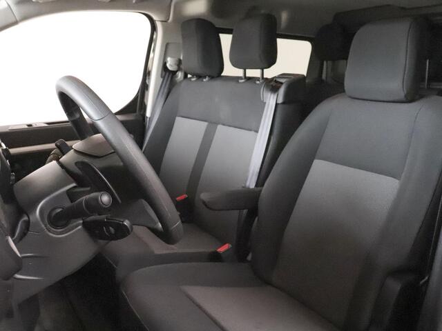 Peugeot EXPERT 180pk Long L3H1 Premium Dubbele Cabine Automaat 6p | Navigatie | Airco | Bluetooth | LM Velgen | Look pakket | Parkeer sensoren V+A