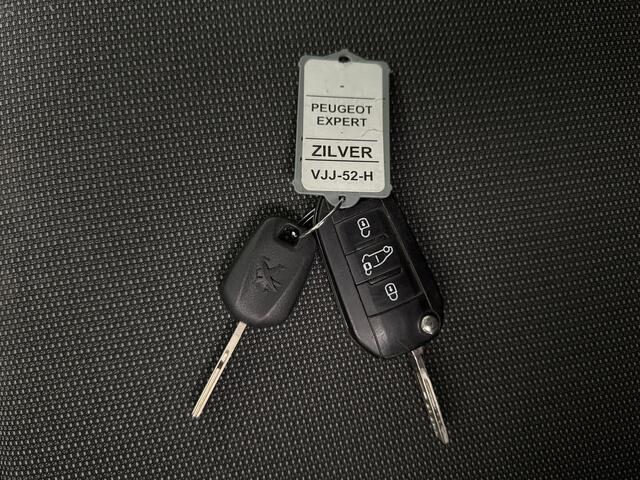 Peugeot EXPERT 2.0 BlueHDI 120PK Imperiaal | Trekhaak | Navigatie | Airco | Cruise | 3-Zits