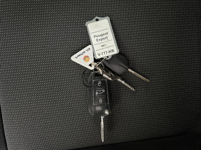 Peugeot EXPERT 2.0BlueHDI 120 Premium Pack | Imperiaal | Trekhaak | Navigatie | Camera | Airco | Cruise