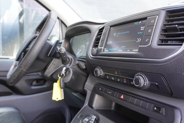 Peugeot EXPERT 2.0 BlueHDI 122 PK Automaat L2 EURO 6 - Airco - Cruise - Camera - ¤ 15.900,- Excl.