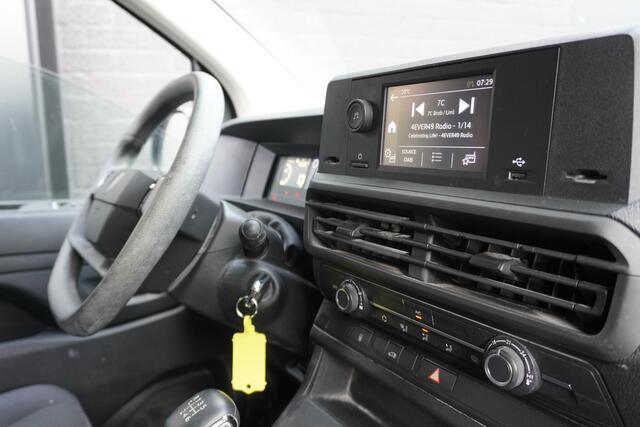 Peugeot EXPERT 1.5 BlueHDi 120PK L2 EURO 6 - Airco - PDC - Cruise - ¤ 21.950,- Excl.