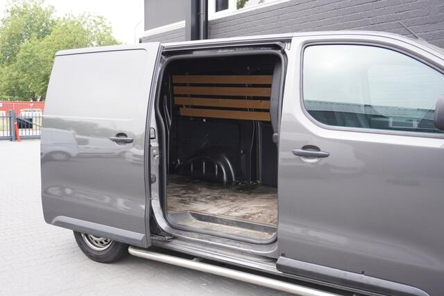 Peugeot EXPERT 2.0 BlueHDI 145PK Automaat EURO 6 - Airco - Cruise - Camera - ¤16.900,- Excl.