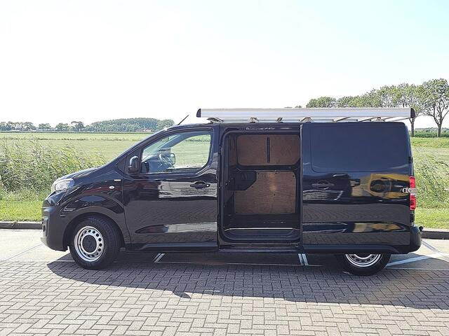 Peugeot EXPERT 226S 1.6 BlueHDI 95 Premium Cruise control, Airco, Navi, 3-zits. EURO6. Dubbele schuifdeur, Trekhaak, Imperiaal