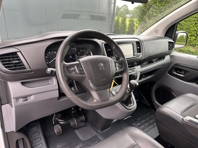 Peugeot EXPERT 2.0 BlueHDI 123 PK / L2H1 / 1e EIG. / IMPERIAAL / TREKHAAK / AIRCO / CRUISE / CARPLAY