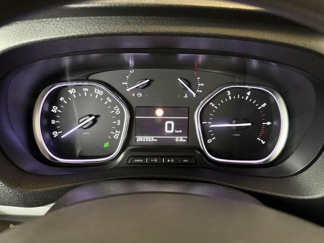 Peugeot EXPERT 231S 2.0 BlueHDI 120 Premium Pack | 1e eige. | 3pers. | Trekhaak | Camera | PDC V+A | Carplay | All-in rijklaarprijs