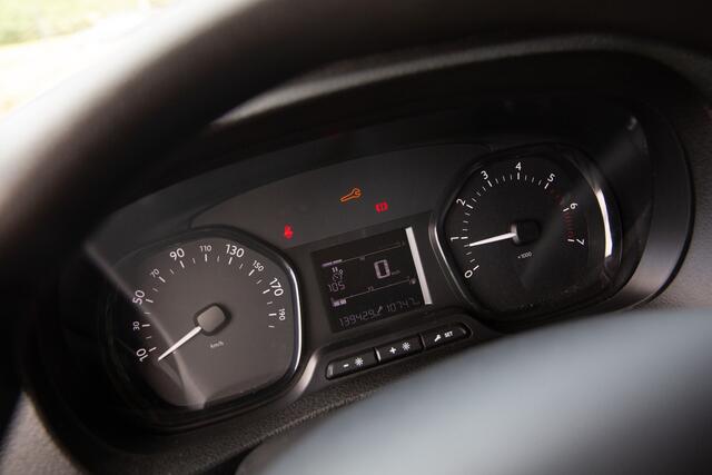 Peugeot EXPERT 226C 1.6 BlueHDI 95 Profit+