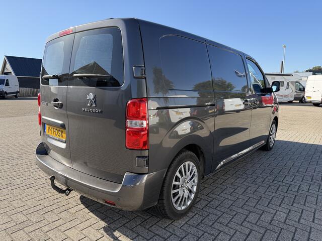 Peugeot EXPERT 2.0 BlueHDI 145pk automaat S&S L2H1 / vaste prijs rijklaar € 19.950 ex btw / euro 6 / bpm vrij / lease vanaf € 336 / grijs metallic / achteruit rijcamera / trekhaak 2300 kg !
