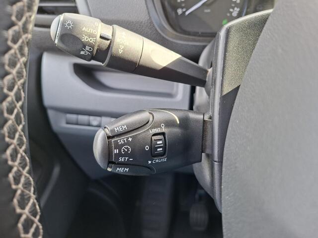 Peugeot EXPERT 2.0 BlueHDI 150 Long Asphalt DC 5-Pers. 360Camera Trekhaak Cruise Contr. Carplay Climate Contr. Navigatie Dodehoekdetectie EURO6 – foto 10