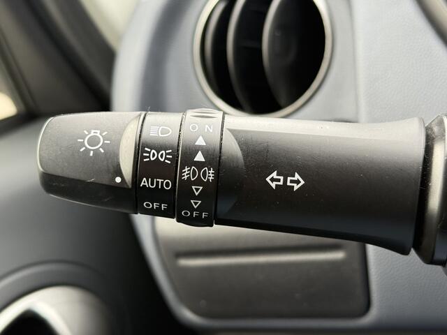 Peugeot ION BWJ 2019 67 PK Active AUTOMAAT | AIRCO | PRIV. GLAS | LMV 15 INCH | ISOFIX | BLUETOOTH | STUURBEKRACHTIGING