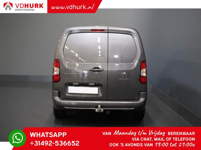 Peugeot PARTNER 1.5 HDI 130 pk Aut. L2 READY2GO 3 Pers./ CarPlay/ Camera/ Navi/ Cruise/ PDC