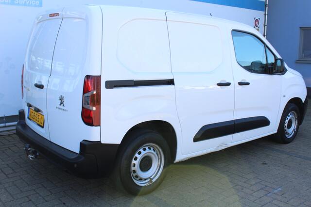 Peugeot PARTNER 1.5 BlueHDI Premium | Incl. 12 maanden Garantie | Navigatie | Trekhaak | Cruise controle | Parkeersensoren achter | Airco | Apple CarPlay/Android Auto | Origineel NL auto | NAP |