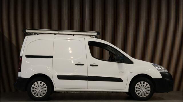 Peugeot PARTNER 120 1.6 BlueHDi 100 | Airco | Cruise control | PDC | Imperiaal | Elek. ramen | Bluetooth | MF Stuur | Houten vloer | NAP Logisch | NL Auto