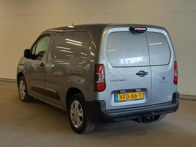 Peugeot PARTNER 1.6 BlueHDI Asphalt met o.a. Navigatie, Camera, Trekhaak en Sensoren voor en achter!