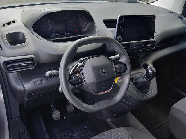 Peugeot PARTNER 1.6 BlueHDI Asphalt met o.a. Navigatie, Camera, Trekhaak en Sensoren voor en achter!