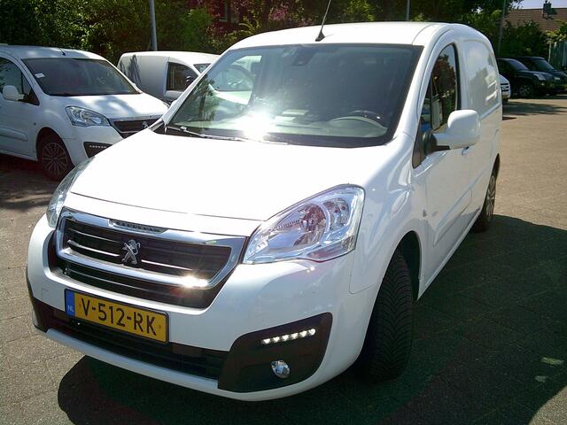 Peugeot PARTNER 120 1.6 BlueHDi 100 L1 Premium Pack S&S VOORZIEN VAN AIRCO+CRUISE+BIJRIJDERSBANK