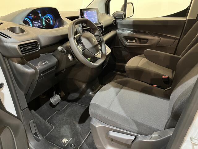 Peugeot PARTNER e-Partner Premium Long 50 kWh / 100% Elektrisch / Airco / Cruise Control / PDC / Navigatie / CarPlay/ 2.500 KM !!