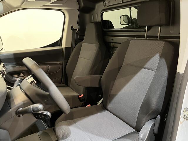 Peugeot PARTNER e-Partner Premium Long 50 kWh / 100% Elektrisch / Airco / Cruise Control / PDC / Navigatie / CarPlay/ 2.500 KM !!