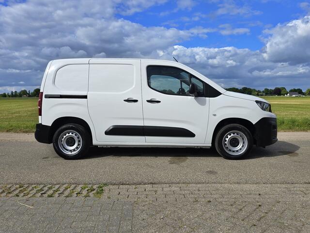 Peugeot PARTNER 1.2 PureTech Premium BENZINE - 110 Pk - Euro 6 - Airco -Cruise Control