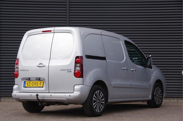 Peugeot PARTNER 1.6 BlueHDi Première S&S AUT. TREKHAAK, NAVI, CRUISE, AIRCO, PARKEERSENSOREN, APPLE CARPLAY, NAP, NL AUTO