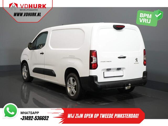 Peugeot PARTNER 1.5 HDI 130 pk Aut. L2 Long 3pers./ Standkachel/ Stoelverw./ Carplay/ Camera/ PDC/ LMV/ Cruise/ Trekhaak/ Airco
