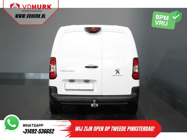 Peugeot PARTNER 1.5 HDI 130 pk Aut. L2 Long 3pers./ Standkachel/ Stoelverw./ Carplay/ Camera/ PDC/ LMV/ Cruise/ Trekhaak/ Airco