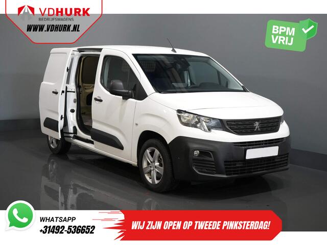 Peugeot PARTNER 1.5 HDI 130 pk Aut. L2 Long 3pers./ Standkachel/ Stoelverw./ Carplay/ Camera/ PDC/ LMV/ Cruise/ Trekhaak/ Airco