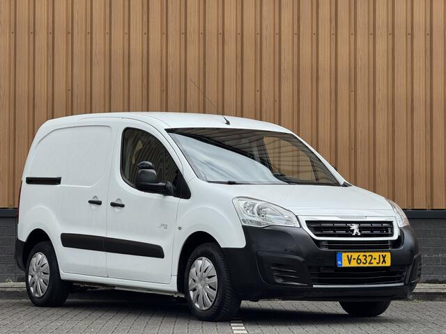 Peugeot PARTNER 120 1.6 BlueHDi 75 L1 Pro | Marge | Cruise Control | Parkeersensoren | Elektrische Ramen | Elektrische Spiegels | Multifunctioneel Stuurwiel | Centrale Deurvergrendeling met Afstandsbediening |
