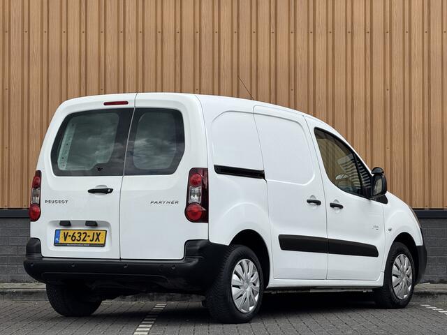 Peugeot PARTNER 120 1.6 BlueHDi 75 L1 Pro | Marge | Cruise Control | Parkeersensoren | Elektrische Ramen | Elektrische Spiegels | Multifunctioneel Stuurwiel | Centrale Deurvergrendeling met Afstandsbediening |
