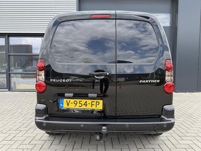 Peugeot PARTNER 120 1.6 BlueHDi 100 L1 Première ?LED DRL ?Navigatie ?Climate ?Cruise ?Schuifdeur Rechts ?Apple CarPlay & Android auto ?Parkeersensoren ?Trekhaak