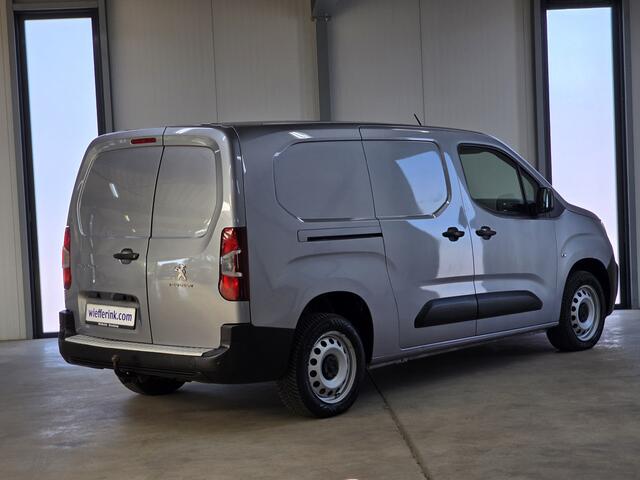 Peugeot PARTNER 1.5 BlueHDI Premium Long | Navi | Pdc | Camera | Trekhaak |