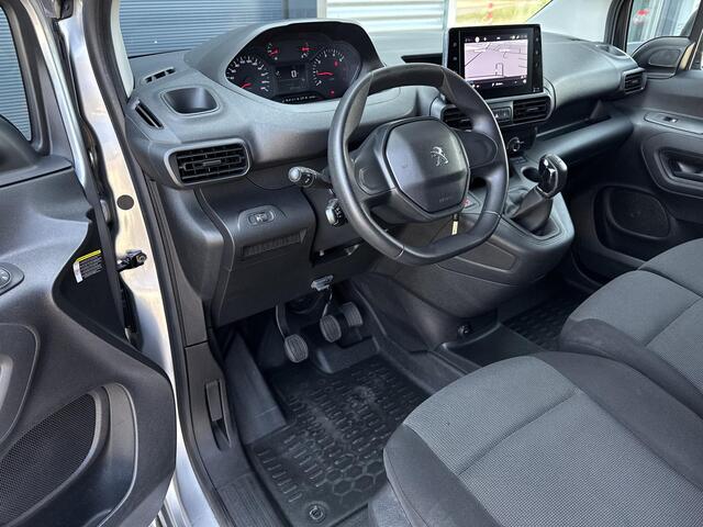 Peugeot PARTNER 1.5 BlueHDI Premium ?3-Pers.?Navigatie ?Airco ?Cruise ?Schuifdeur Rechts ?Apple CarPlay & Android auto ?Sidebars ?Parkeersensoren ?Trekhaak