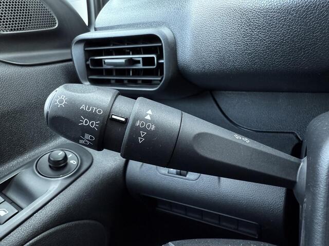Peugeot PARTNER 1.5 BlueHDI Premium ?3-Pers.?Navigatie ?Airco ?Cruise ?Schuifdeur Rechts ?Apple CarPlay & Android auto ?Sidebars ?Parkeersensoren ?Trekhaak