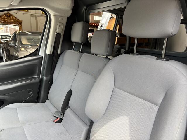 Peugeot PARTNER 120 1.6 BlueHDi 100 L1 Première NAVIGATIE/TELEFOON/NL AUTO/NAP