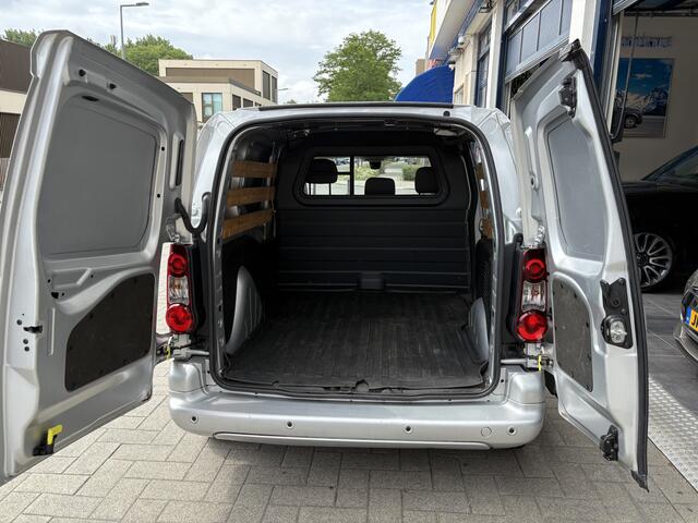 Peugeot PARTNER 120 1.6 BlueHDi 100 L1 Première NAVIGATIE/TELEFOON/NL AUTO/NAP