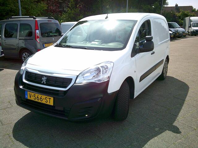 Peugeot PARTNER 120 1.6 BlueHDi 100 L1 Premium VOORZIEN VAN AIRCO+CRUISE+OMVORMER !!