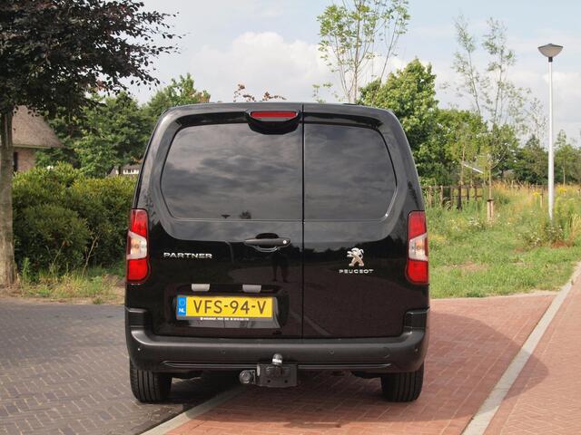 Peugeot PARTNER 1.5 BlueHDI Asphalt Long | Camera | Trekhaak | Cruise Control | Apple Carplay | Automaat |
